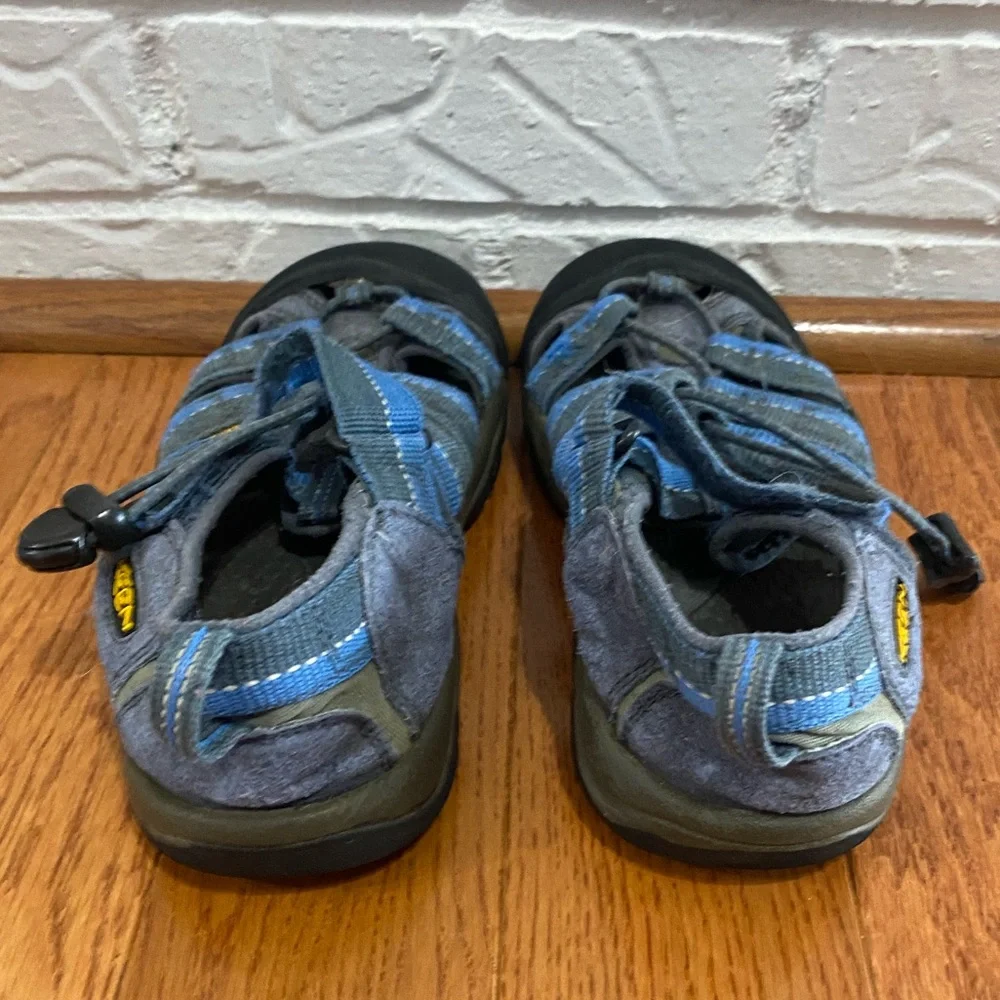 Keen Newport H2 Blue Stripe Kids Waterproof Closed Toe Sandal Washable Outdoor